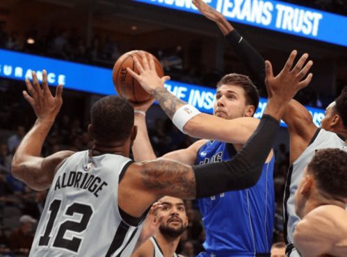  东契奇40+三双难救独行侠负灰熊  