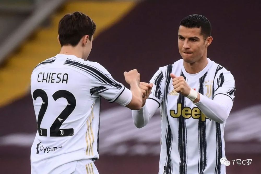  都灵德比握手言和，尤文图斯与同城对手各取一分