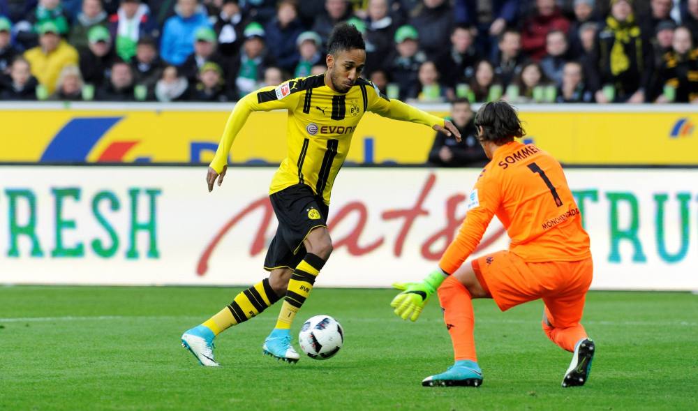  沃尔夫斯堡主场逼平豪门，坚韧防守赢得满堂喝彩  